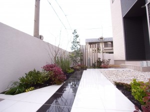 LIXIL-silver1