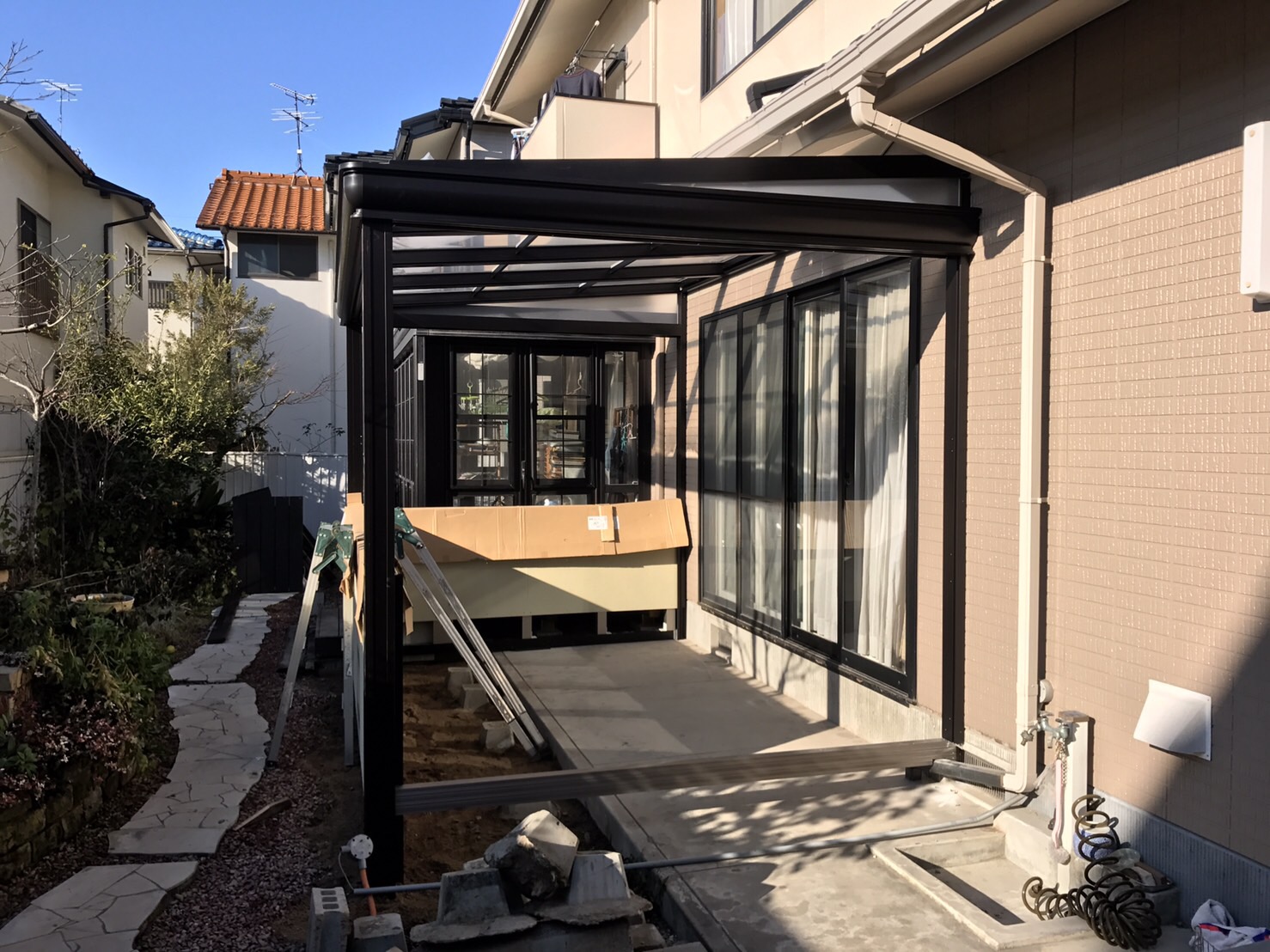 ガーデンルーム施工中。　広島市佐伯区　Ｍ様邸　リフォーム工事