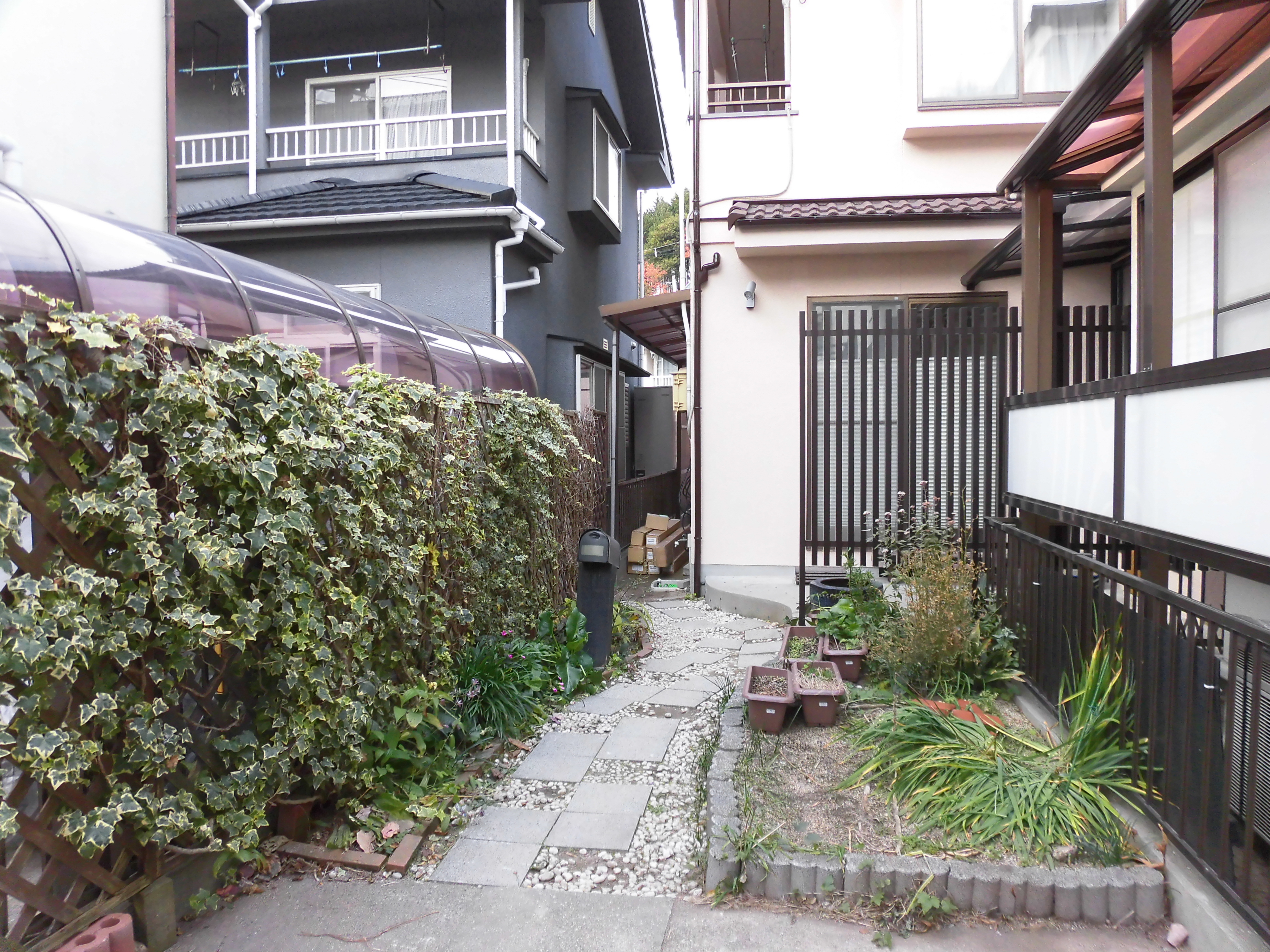 お庭工事がはじまりました。　広島市安佐南区　I様邸　リフォーム工事