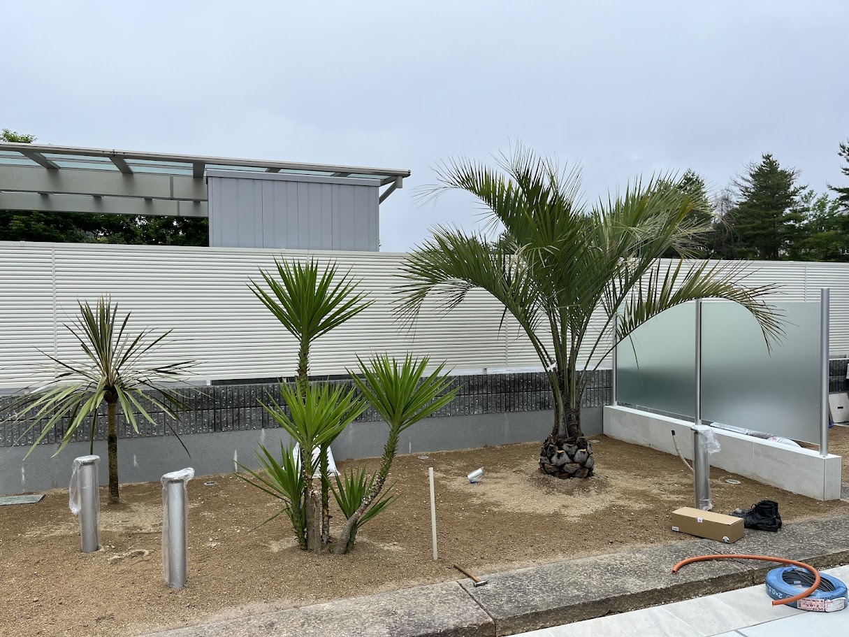 ガレージに続き、お庭を完成させていきます。　広島市安佐南区　O様邸　リフォーム工事