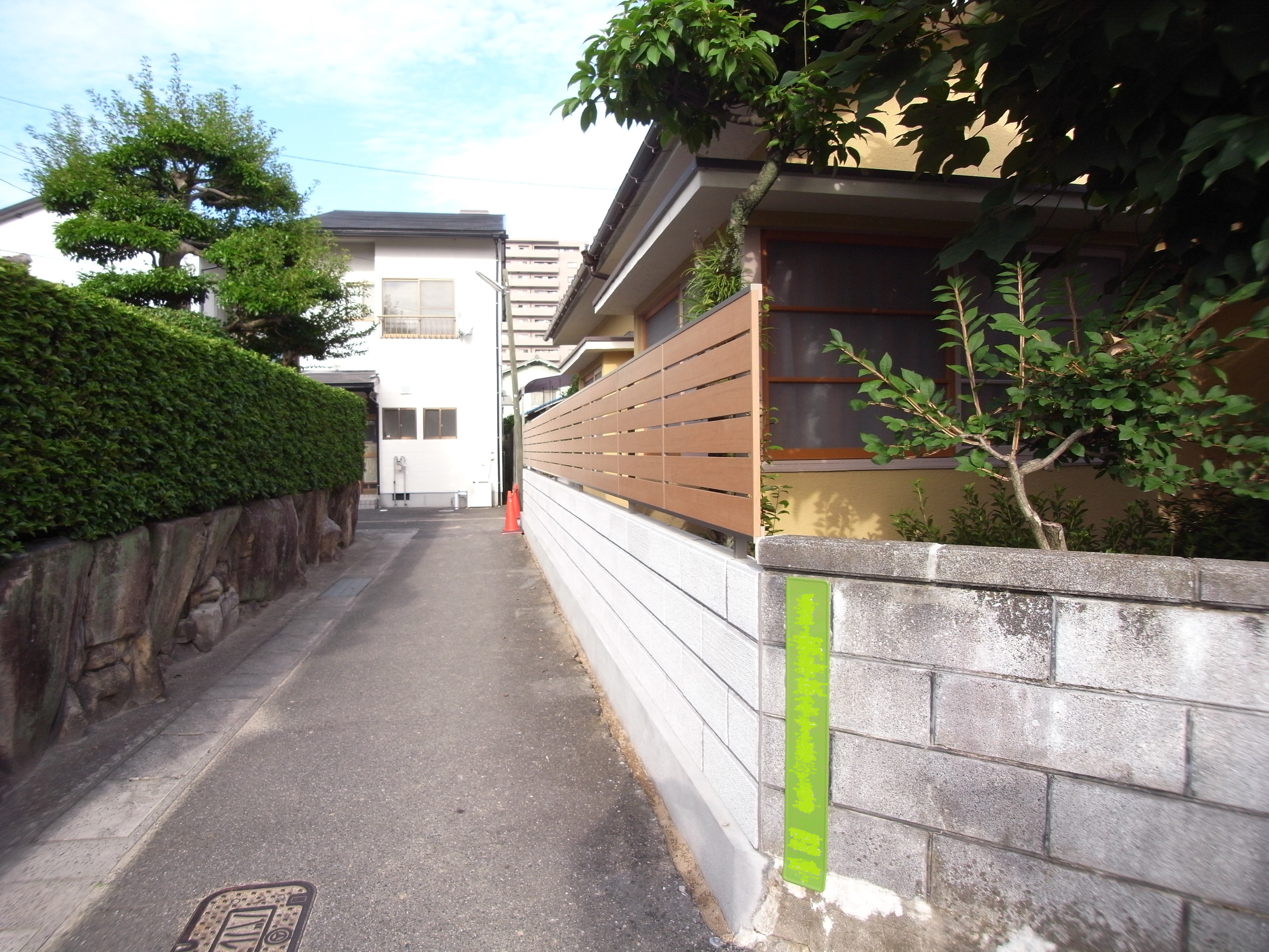 お次はカーポートの土間部分の施工です。　　広島市佐伯区　H様邸　リフォーム工事